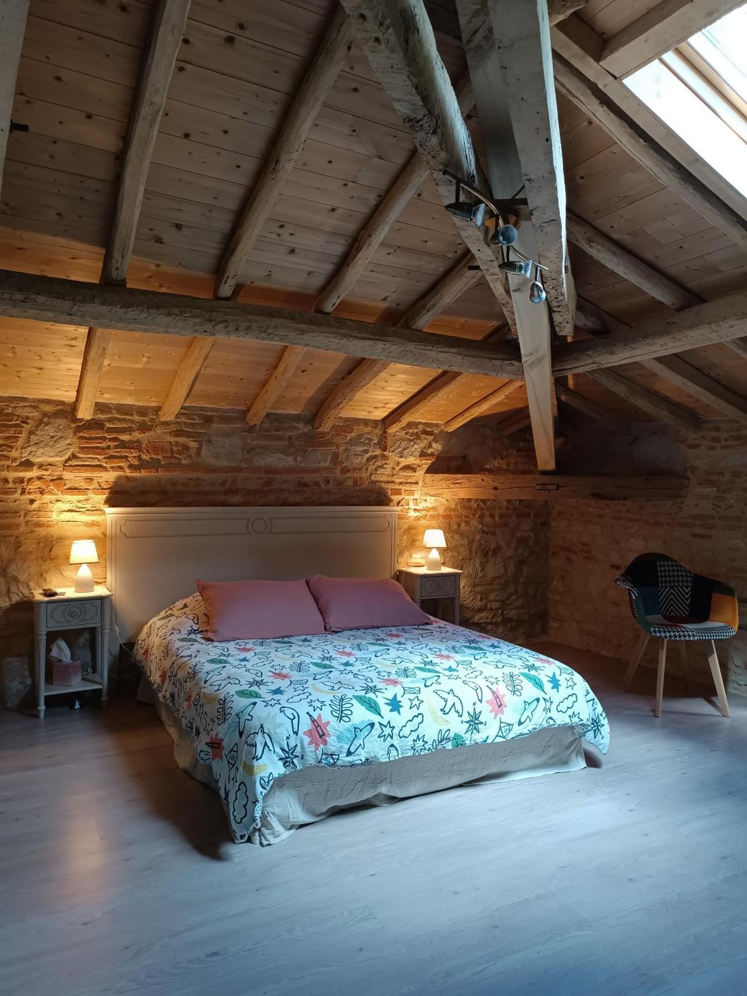 Chambres d'Hôtes Le Jardin Des Cèdres Lavaur  Quarto foto