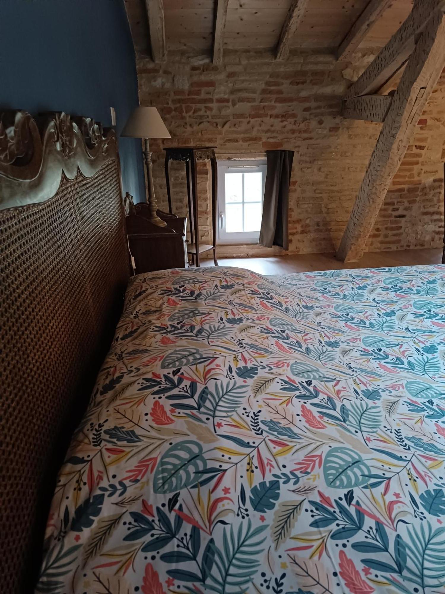 Chambres d'Hôtes Le Jardin Des Cèdres Lavaur  Quarto foto
