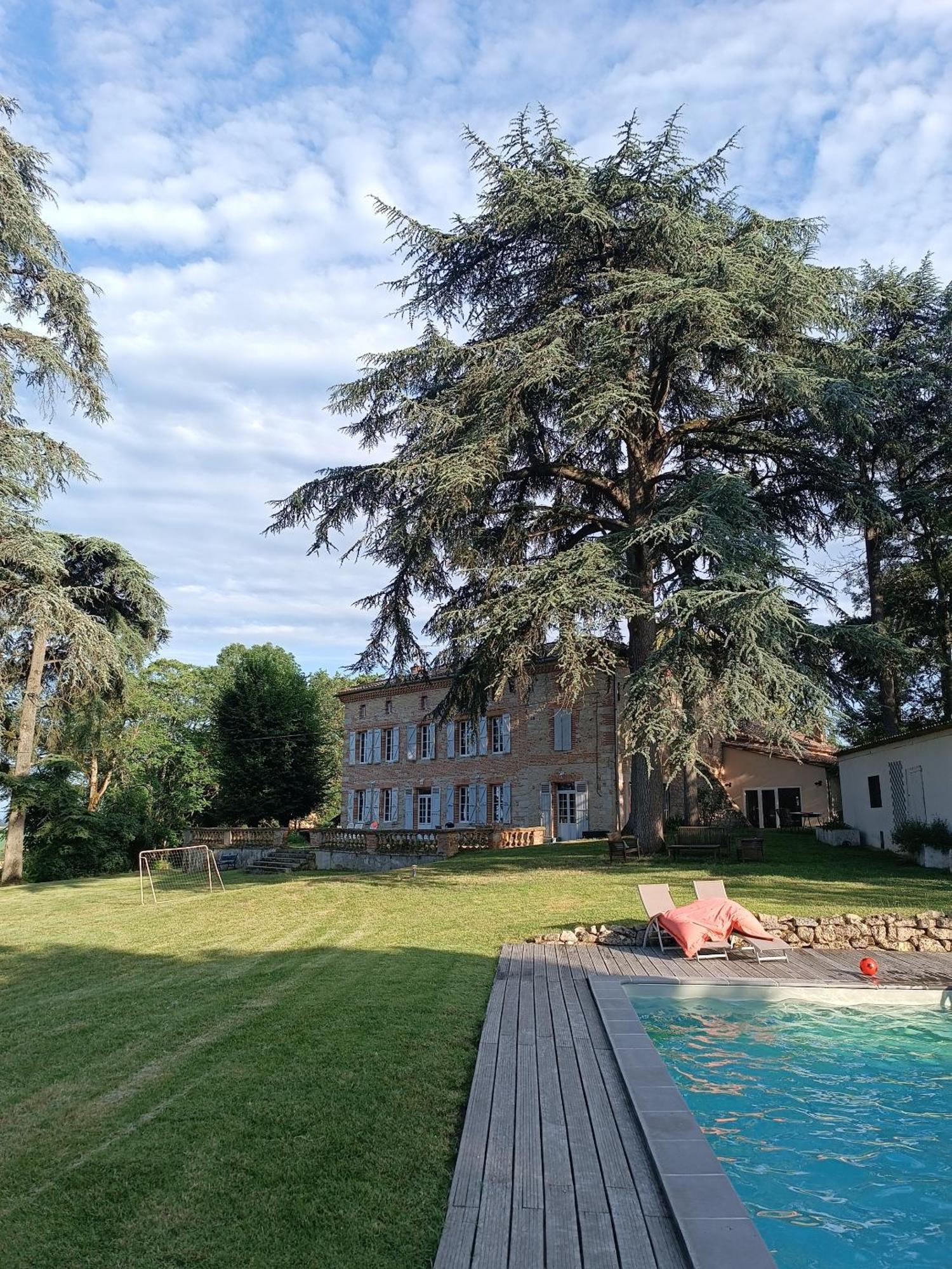 Chambres d'Hôtes Le Jardin Des Cèdres Lavaur  Exterior foto